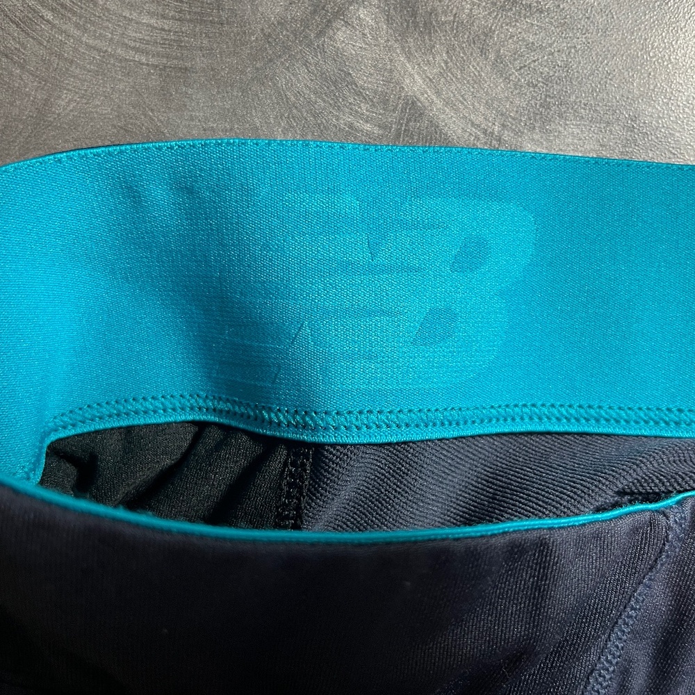New Balance Athletic Leggings - Picture 4 of 5
